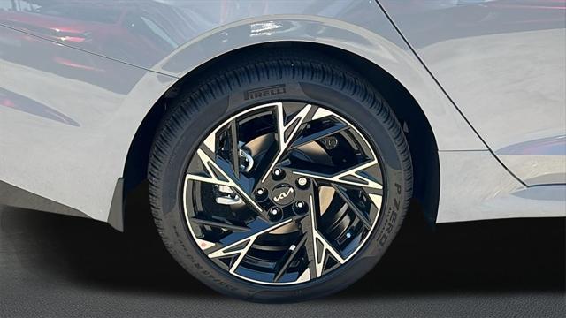 new 2025 Kia K5 car