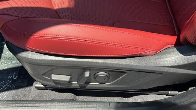 new 2025 Kia K5 car