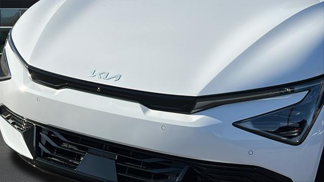 new 2025 Kia EV6 car