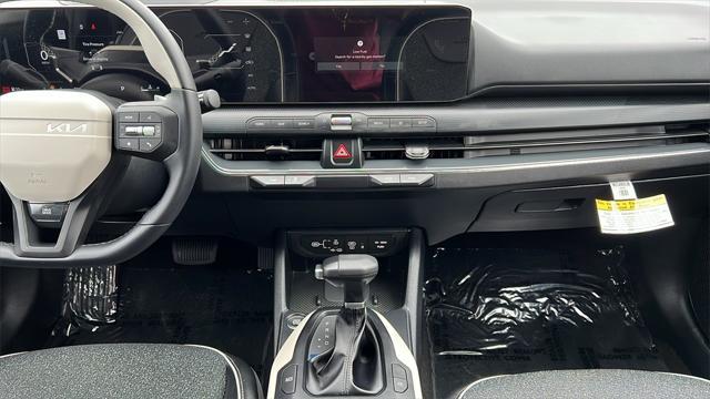 new 2025 Kia K4 car