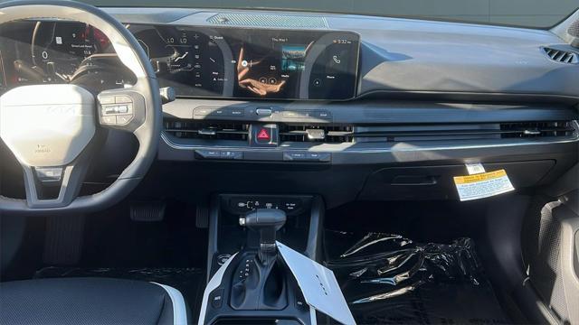 new 2025 Kia K4 car, priced at $28,365