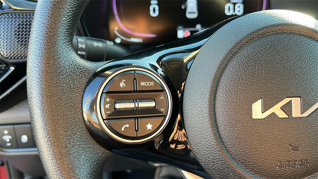 used 2023 Kia Soul car, priced at $21,231