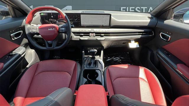 new 2025 Kia K4 car