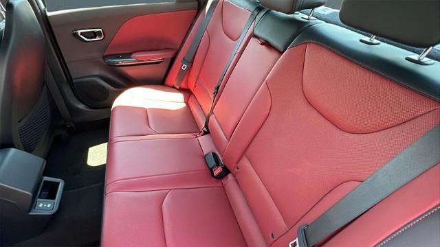 new 2025 Kia K4 car