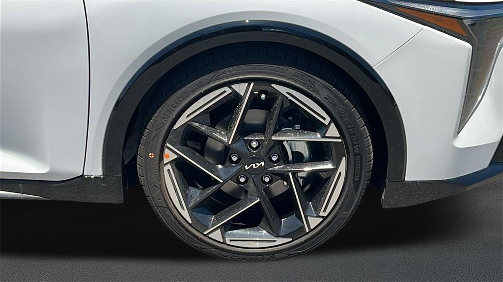 new 2025 Kia K4 car, priced at $29,055