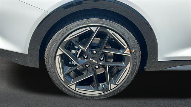 new 2025 Kia K4 car