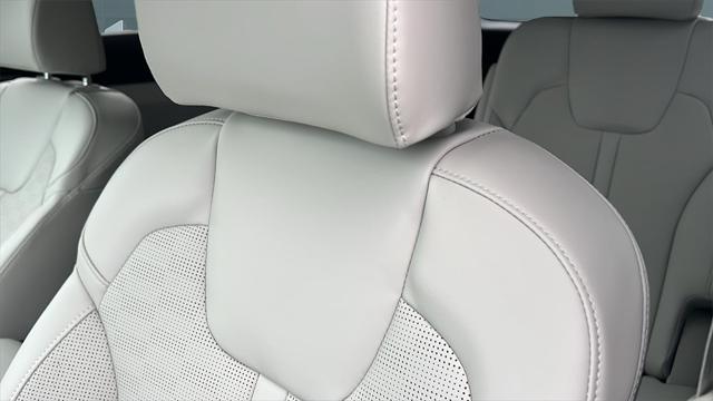 new 2025 Kia Sorento car, priced at $42,530