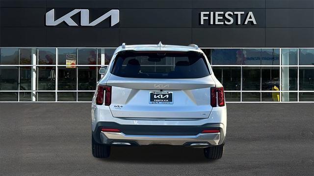new 2025 Kia Sorento Hybrid car, priced at $48,700