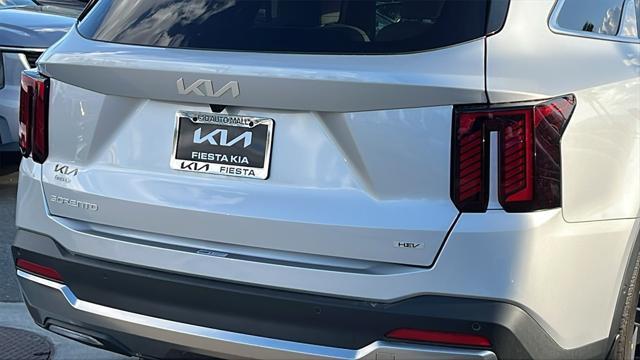 new 2025 Kia Sorento Hybrid car, priced at $48,700