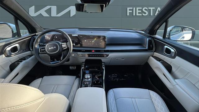 new 2025 Kia Sorento Hybrid car, priced at $48,700