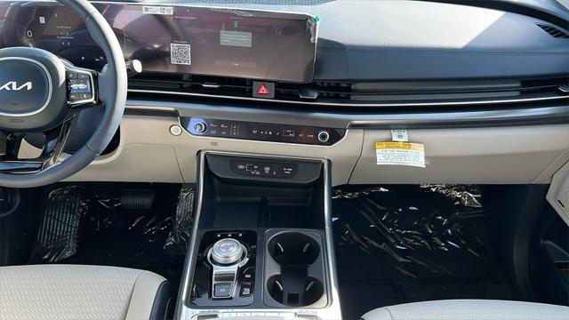new 2026 Kia Carnival Hybrid car