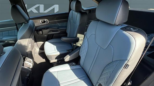 new 2025 Kia Sorento Hybrid car