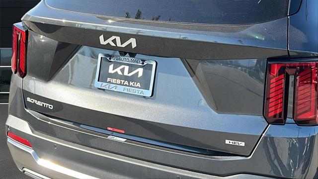 new 2025 Kia Sorento Hybrid car