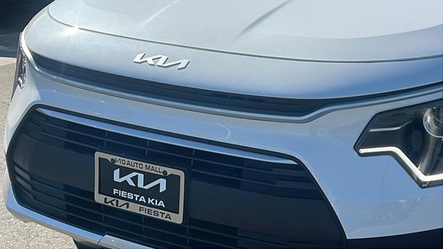 new 2025 Kia Niro car, priced at $29,310
