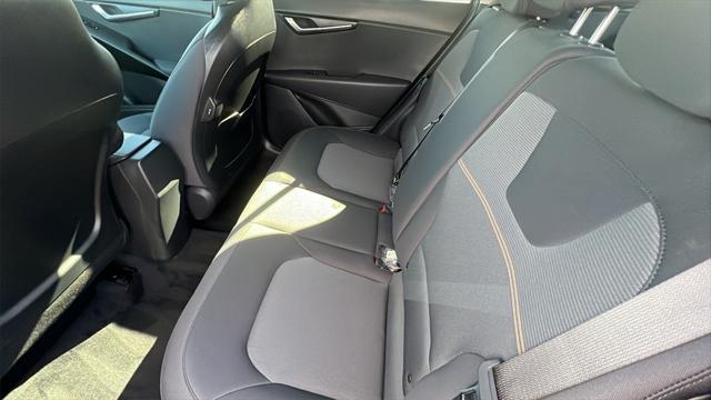 new 2025 Kia Niro car, priced at $29,310
