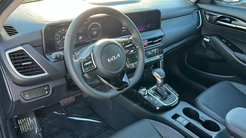 new 2026 Kia Seltos car, priced at $33,935