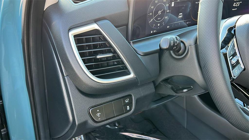 new 2026 Kia Seltos car, priced at $33,935