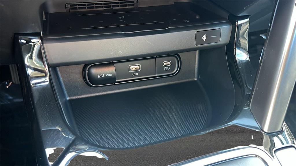 new 2026 Kia Seltos car, priced at $33,490