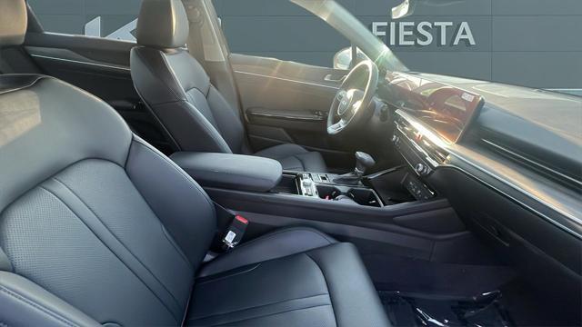 new 2025 Kia K5 car, priced at $35,830