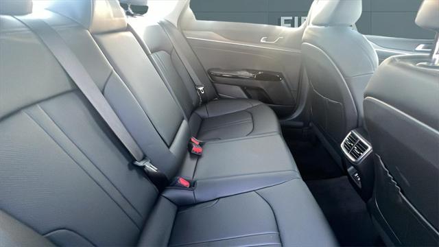 new 2025 Kia K5 car, priced at $35,830