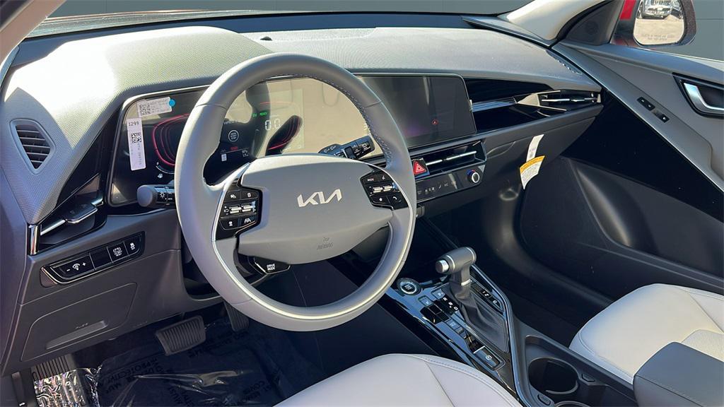 new 2025 Kia Niro car, priced at $31,970