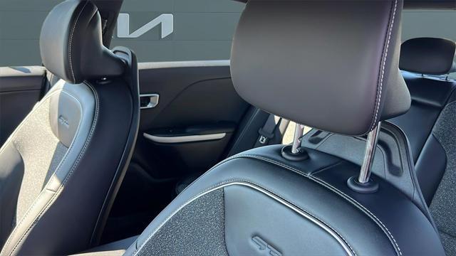 new 2025 Kia K4 car