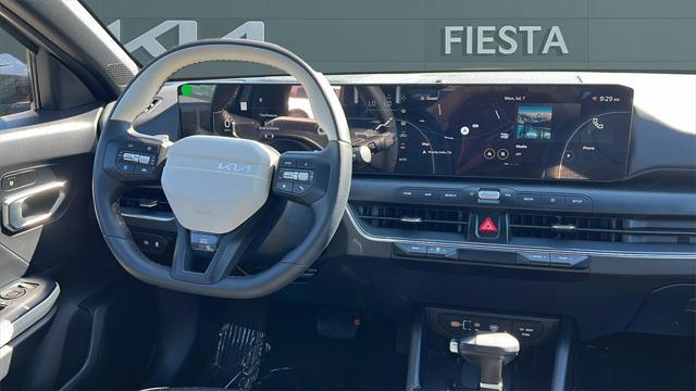 new 2025 Kia K4 car