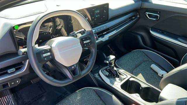 new 2025 Kia K4 car