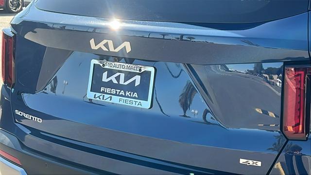 new 2025 Kia Sorento car, priced at $43,205