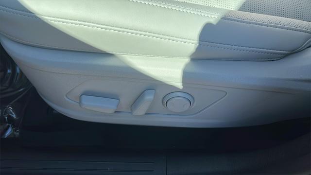 new 2025 Kia Sorento car, priced at $43,205