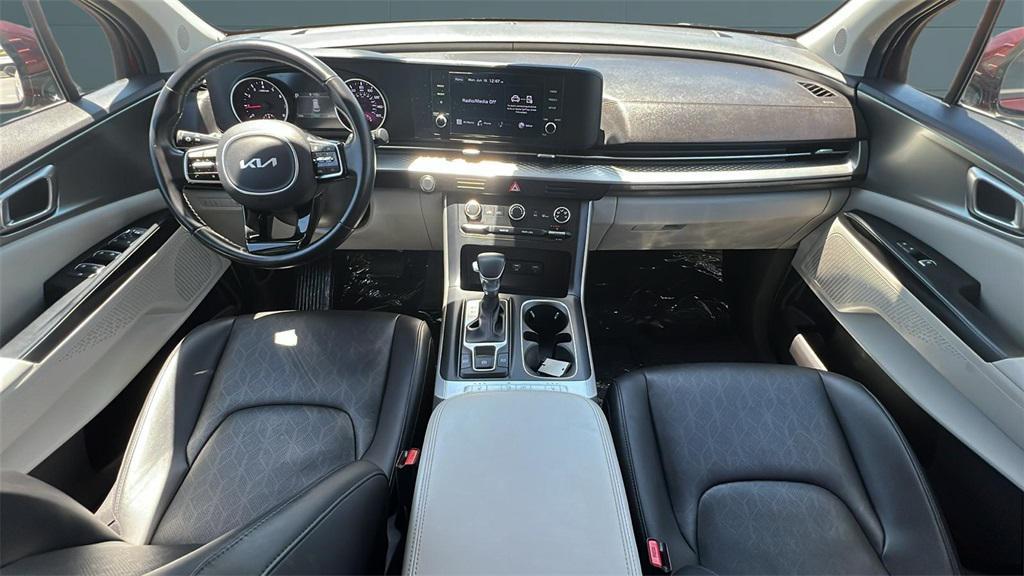 used 2022 Kia Carnival car, priced at $28,277