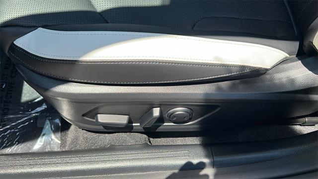 new 2025 Kia K5 car