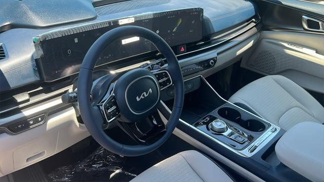 new 2026 Kia Carnival Hybrid car