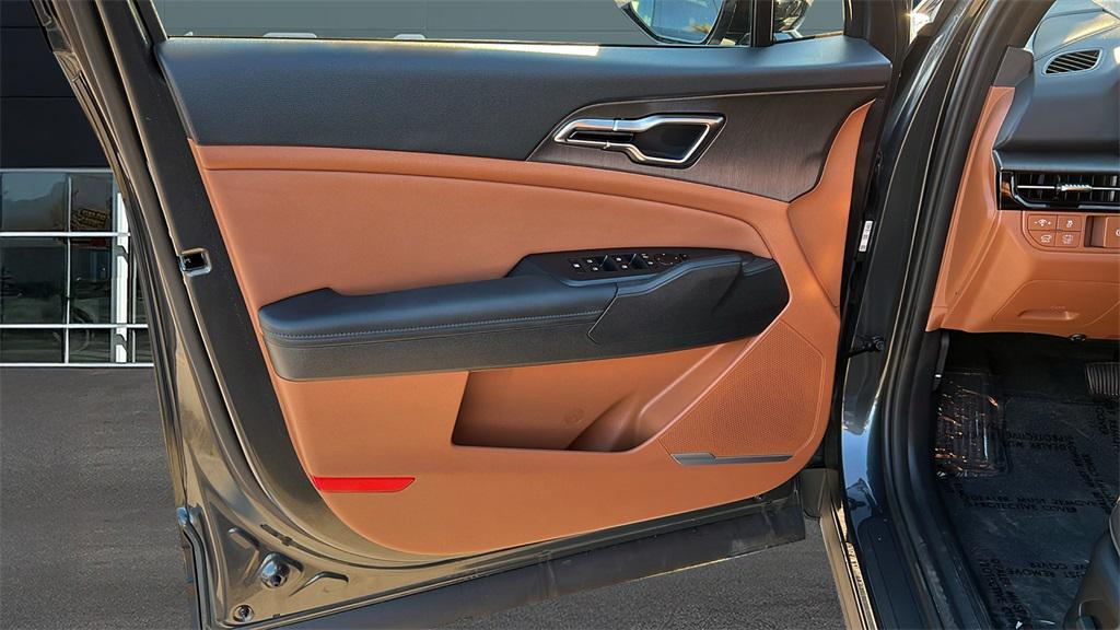 new 2026 Kia Sportage car, priced at $37,390