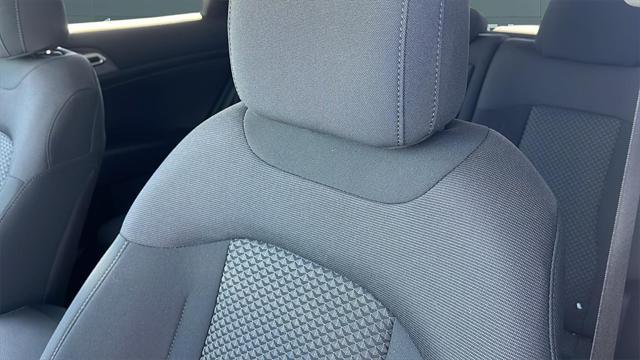 new 2025 Kia Sportage Hybrid car, priced at $30,915