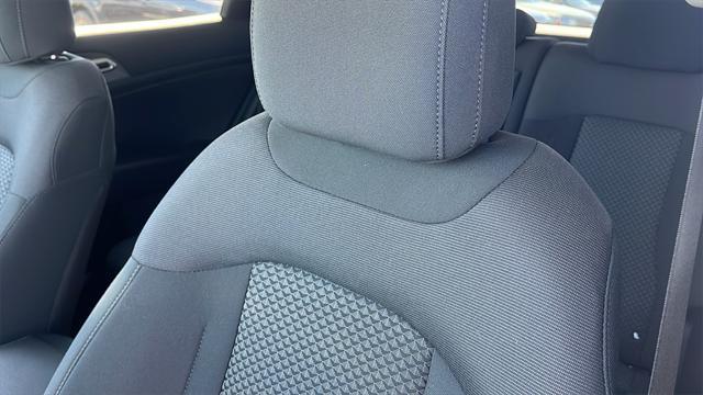 new 2025 Kia Sportage Hybrid car, priced at $30,915