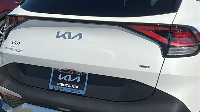 new 2025 Kia Sportage Hybrid car, priced at $30,915