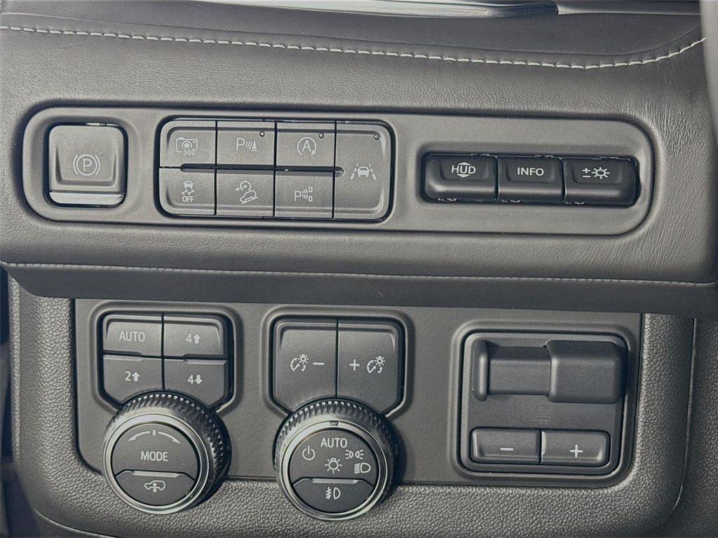 used 2024 GMC Yukon car, priced at $84,000