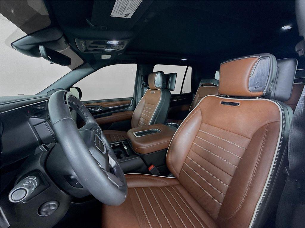 used 2024 GMC Yukon car, priced at $84,000