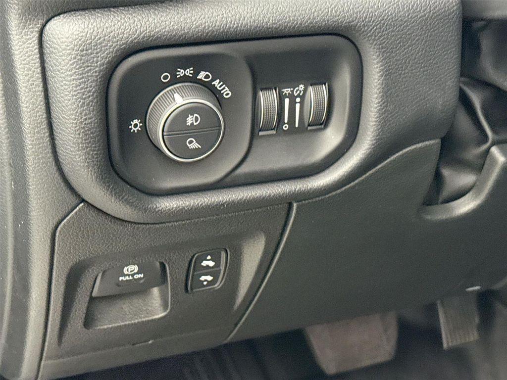 used 2022 Ram 1500 car, priced at $35,000