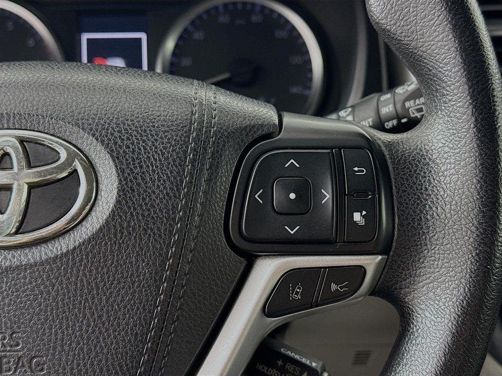 used 2018 Toyota Highlander car, priced at $16,000