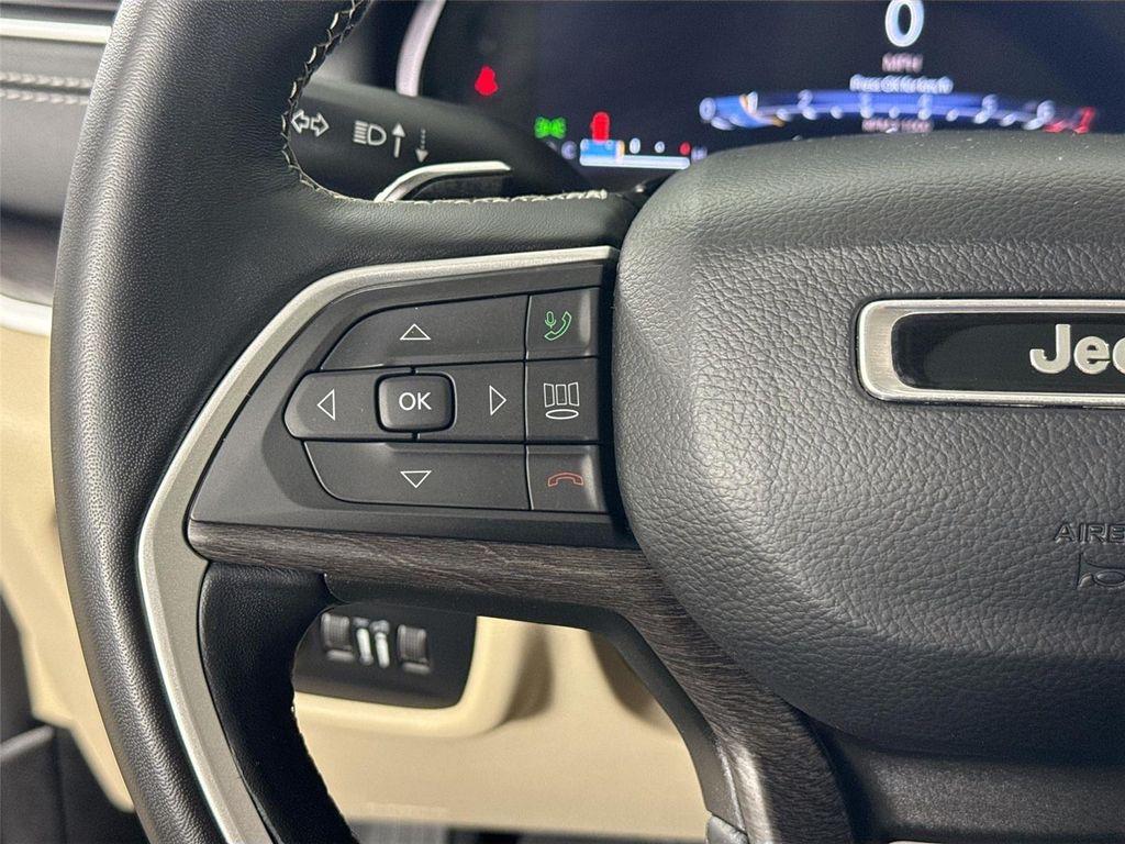 used 2022 Jeep Grand Cherokee car, priced at $26,800