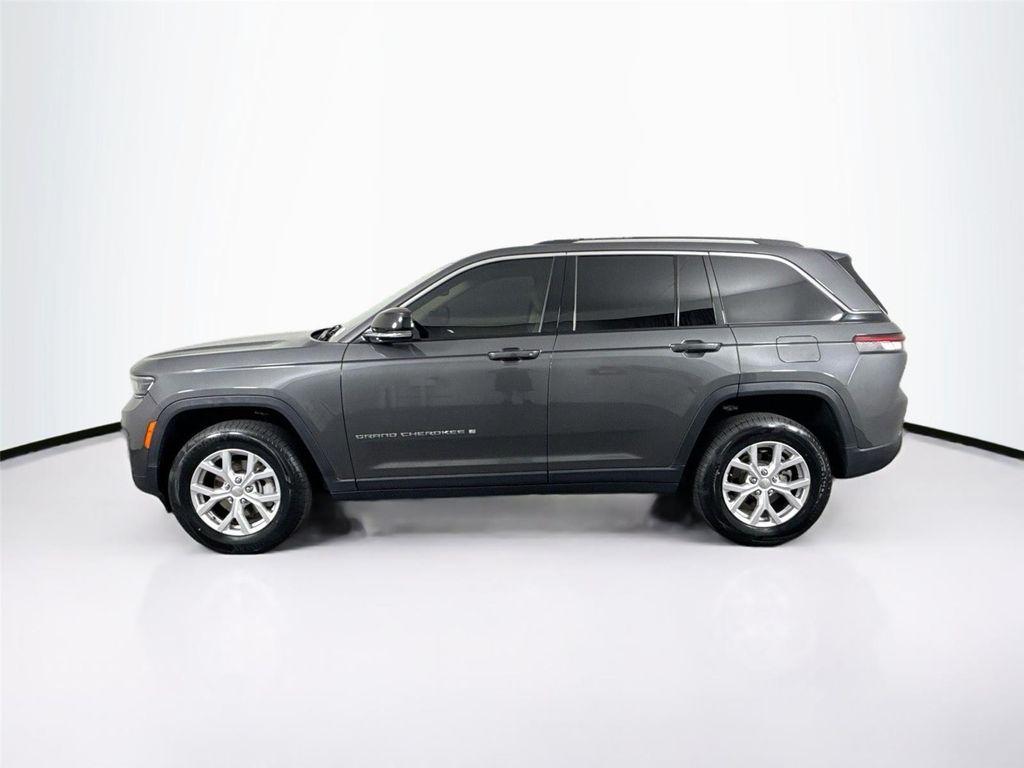 used 2022 Jeep Grand Cherokee car, priced at $26,800