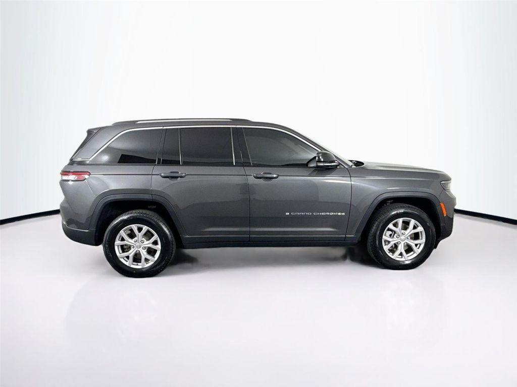 used 2022 Jeep Grand Cherokee car, priced at $26,800