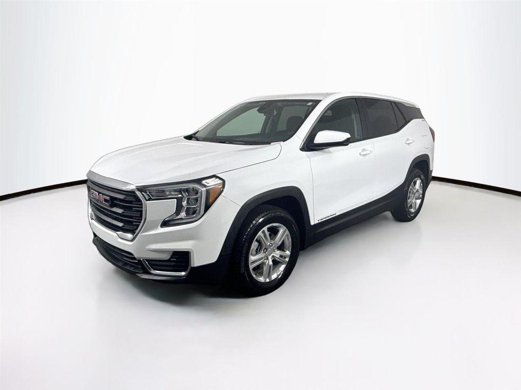 used 2024 GMC Terrain car, priced at $25,000