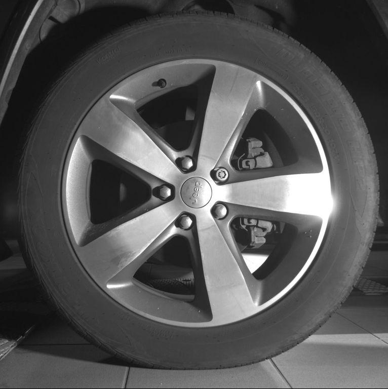 used 2015 Jeep Grand Cherokee car, priced at $16,000