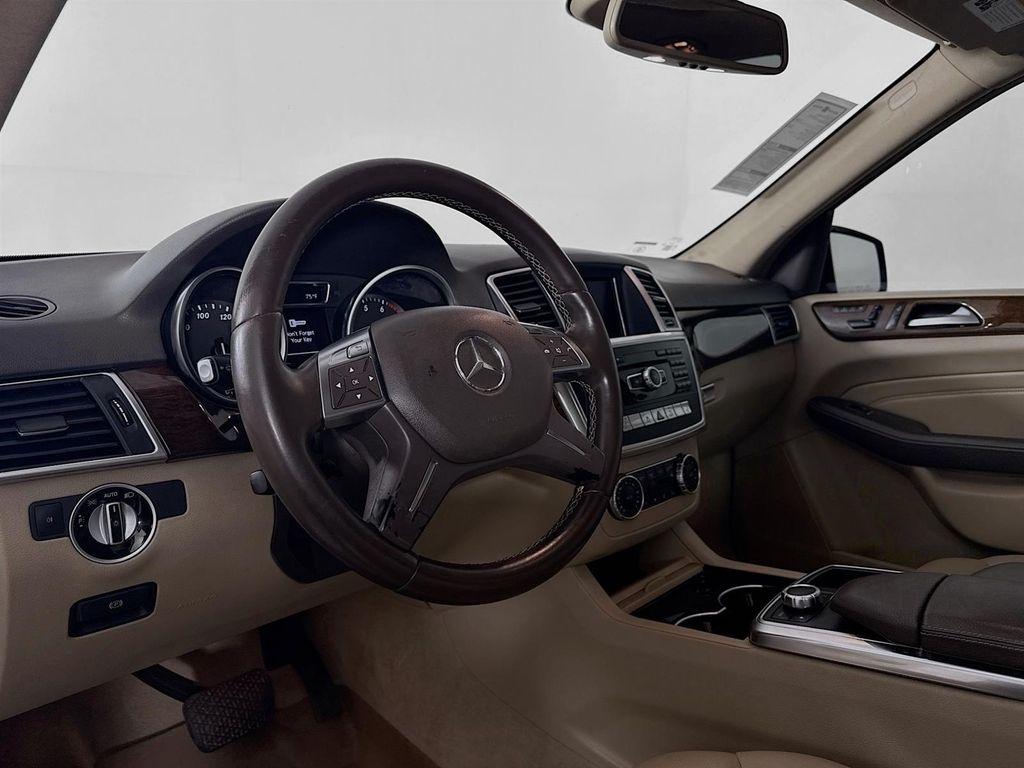 used 2012 Mercedes-Benz M-Class car, priced at $11,500
