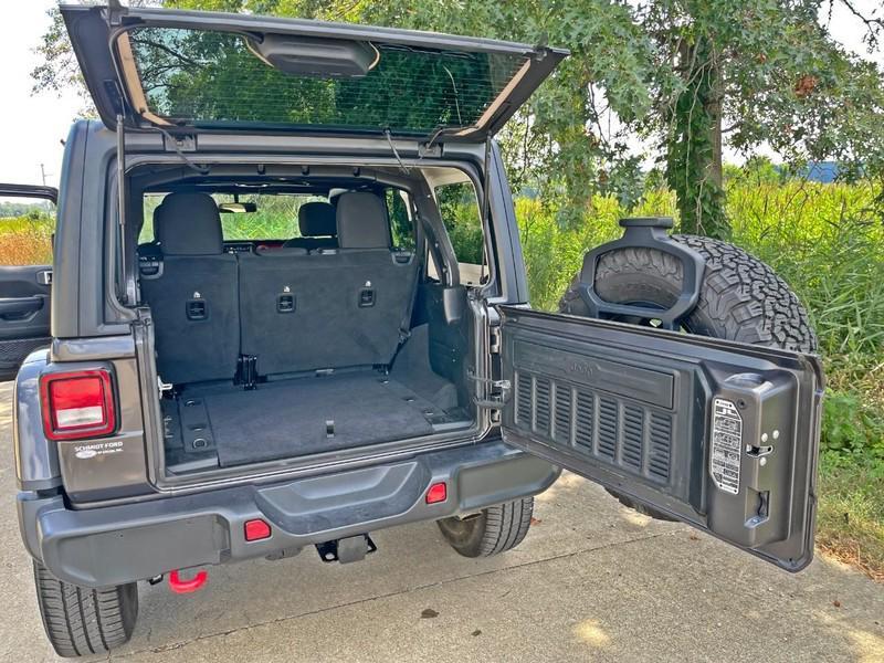 used 2021 Jeep Wrangler Unlimited car, priced at $37,998