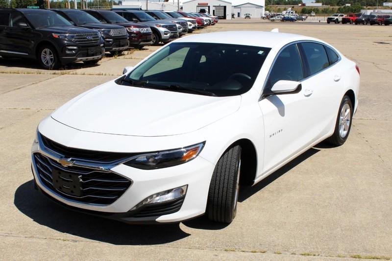 used 2024 Chevrolet Malibu car, priced at $21,998