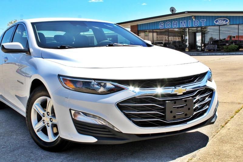 used 2024 Chevrolet Malibu car, priced at $21,998